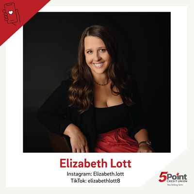 Elizabeth-Lott-Social-Media.png